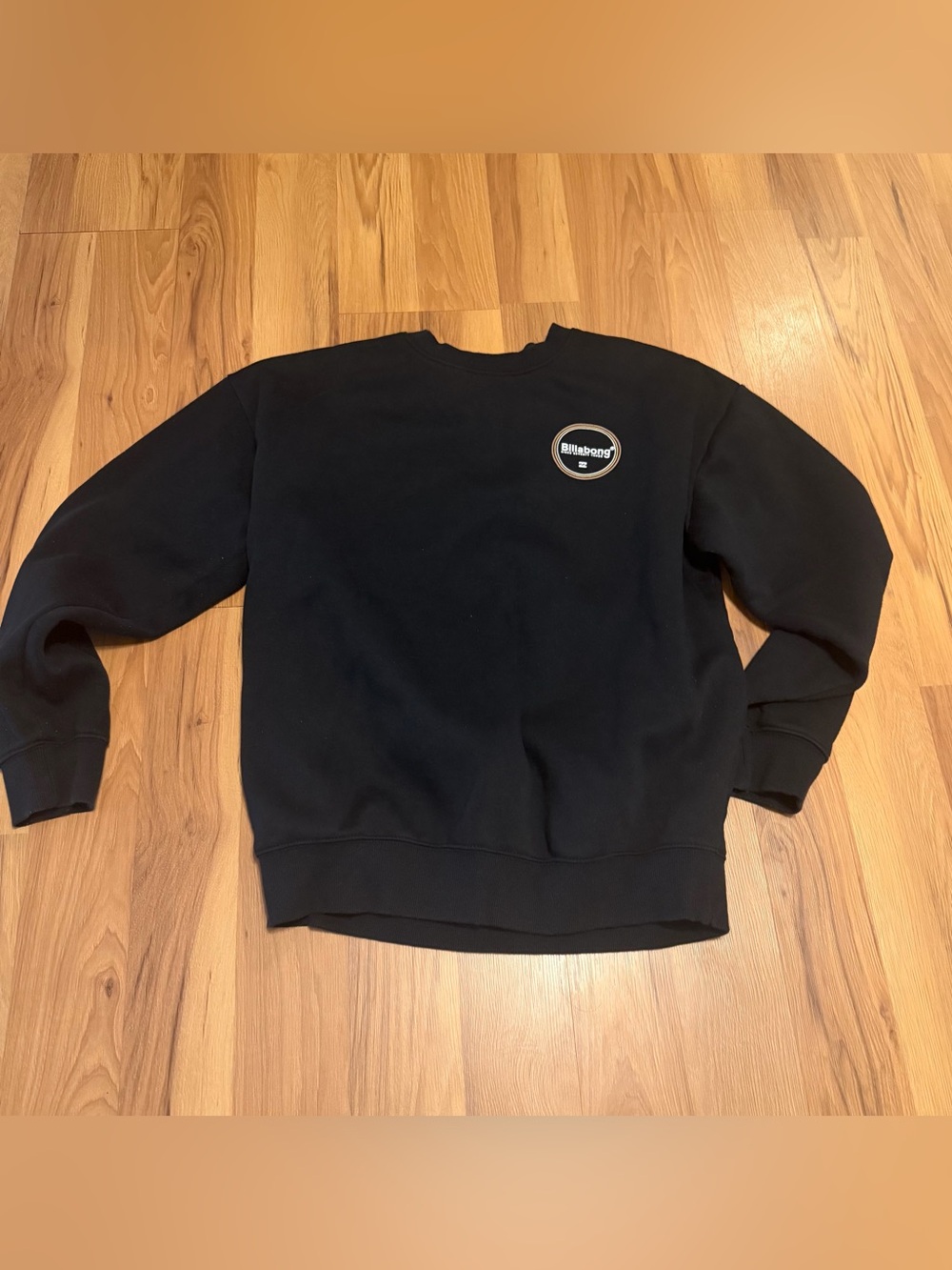 Billabong Black Crewneck Sweatshirt Sz Medium